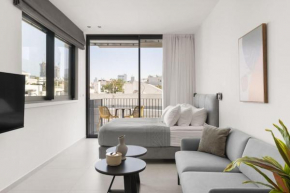 Luxury Studio Beach Flat 423